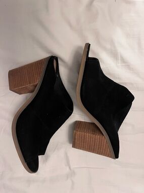 Call It Spring Black Suede Open-Toe Block Heel Mules
